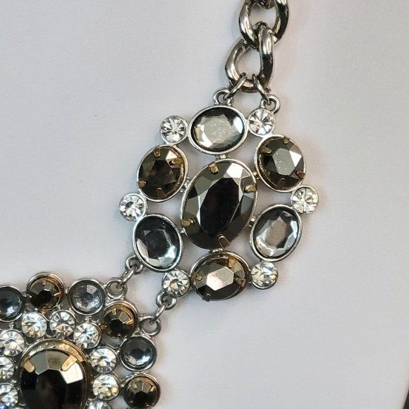 Womens Silver Tone Heavy Chunky Chain Prong Set Crystal Statement Necklace - Picture 7 of 10